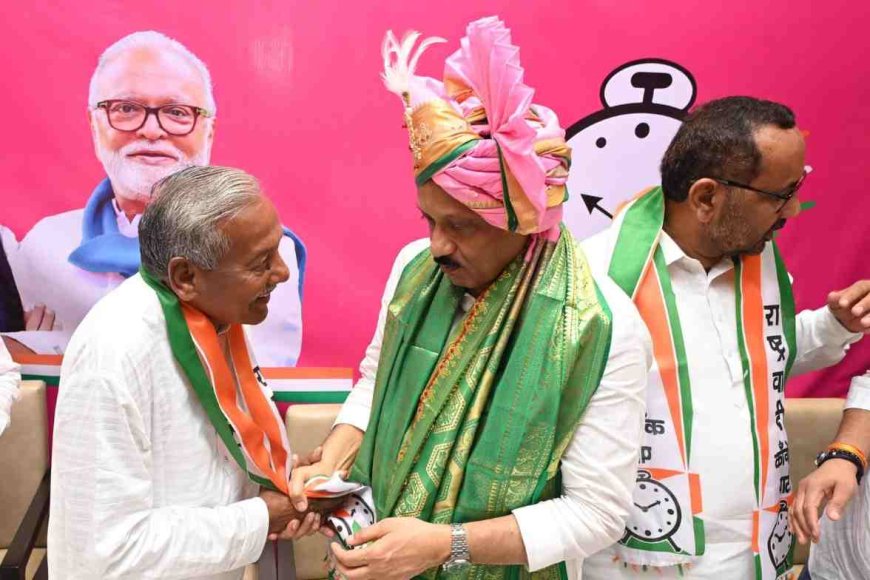 डी.एस. अहिरे ने छोड़ी काँग्रेस, अजित पवार की राष्ट्रवादी में शामिल